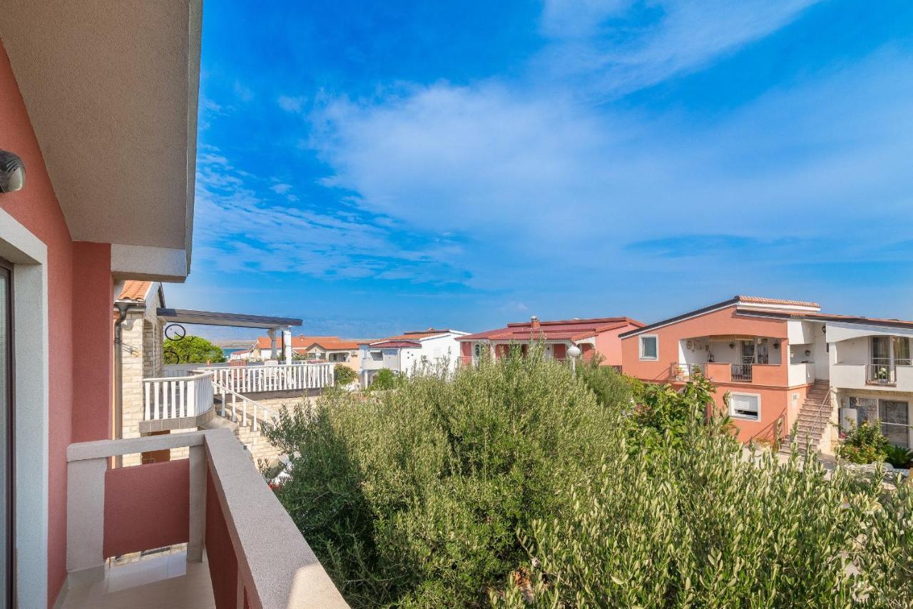 Apartments Puskaric Вир Екстер'єр фото